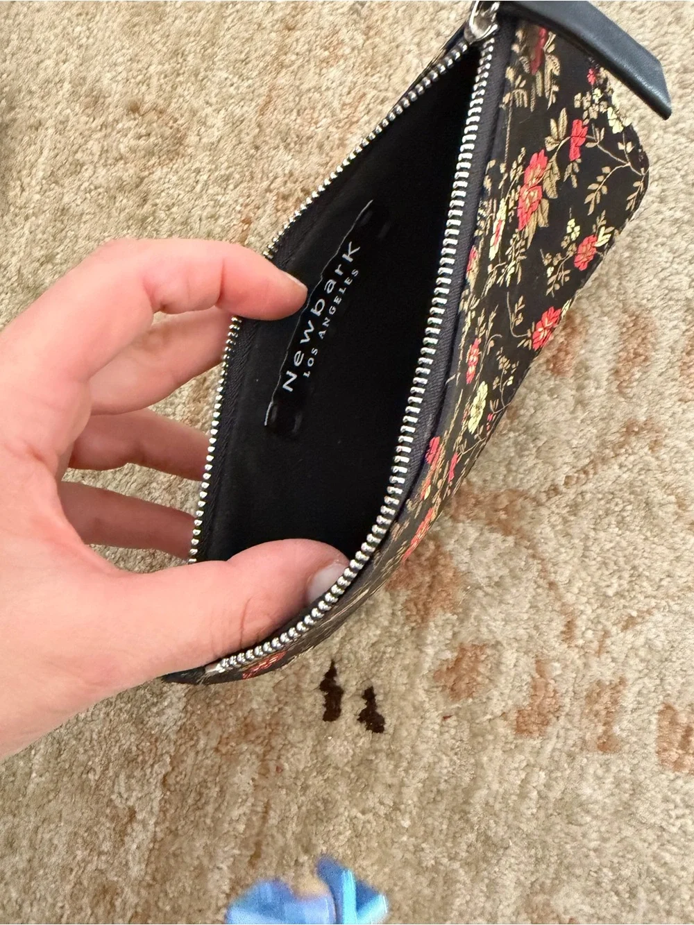 Newbark Los Angeles Zip Wallet Change Purse